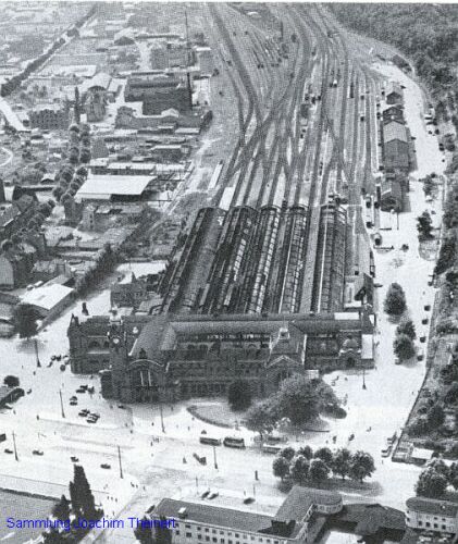 der Hauptbahnhof Anfang der 50er ...